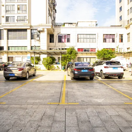 Jianning Tourist Hotel
