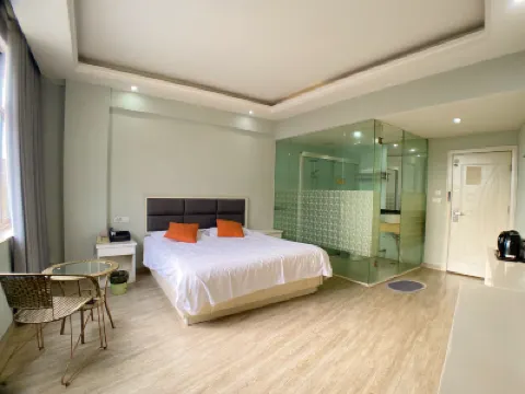 Yunhe Huadu Business Hotel Hotels near Fenghuangshan Forest Park