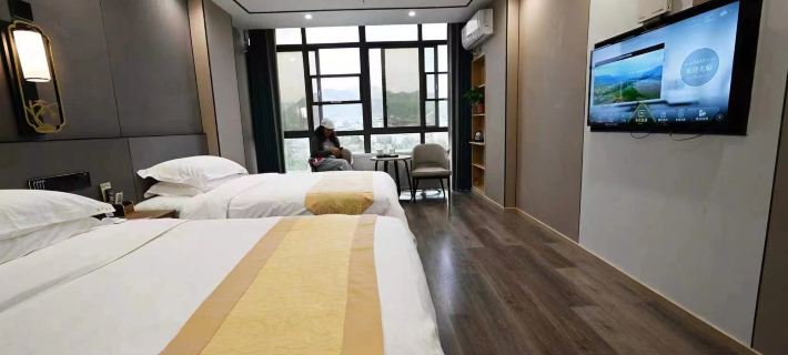 Xiyue Hotel Hotels in Qingchuan