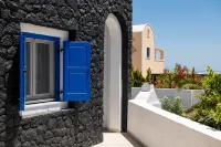 The Noverian Bios Santorini Hotel