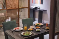 Signature Tho Nhuom, a brand of Modern Village Lifestyle - Aamiainen