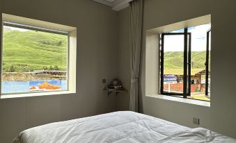 Litang River Cloud Resort Hotel
