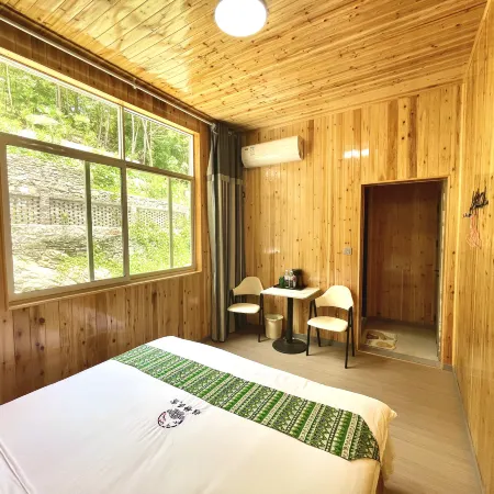 Hefeng Yajing Homestay