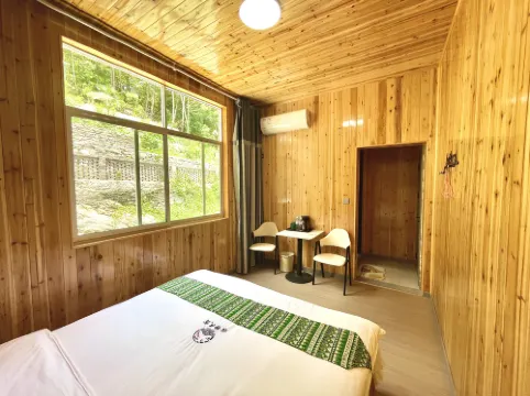 Hefeng Yajing Homestay
