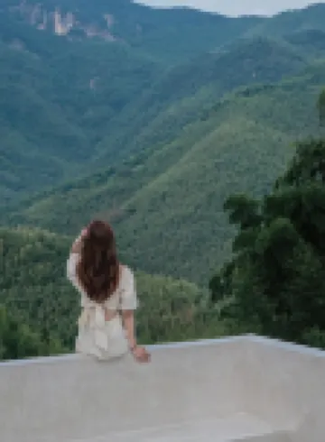 Mountains beyond mountains Liu su shan she hot spring holiday meisu