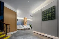 Qiyu Hotel (Futian Port Branch of Shenzhen Convention and Exhibition Center)
