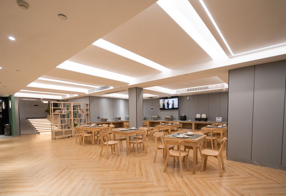 2. 헤쉬 코트야드 ..