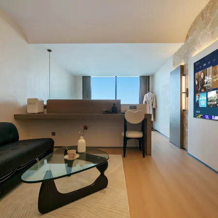 Jiumo ENJOYS · Pingtan Sunrise Windmill Sea View Homestay