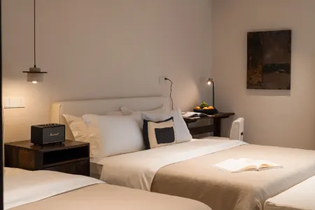 Wushan · Villa Designer Holiday Homestay (Dali Ancient City Store)