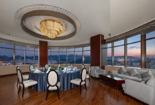 Zhejiang Grand Hotel Отели рядом с достопримечательностью «Wanshouting»