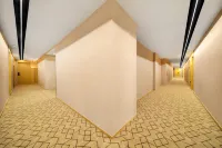 Homeinn Pebble Hotel (Chongqing Fengjie County New Century Department Store)