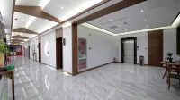 Hunyuan Zhiling Yijing Hotel (Beiyue Hengshan Scenic Area Zhenwu Temple) - parking