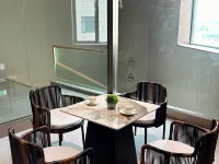 Howard Johnson Huaqiao Plaza xinyu - Gym
