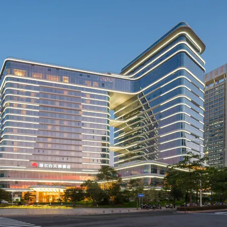 WHITE SWAN HOTEL ZHANJIANG
