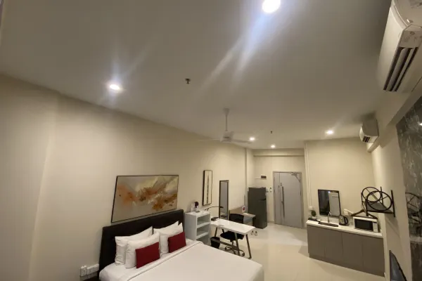 The Bridge Club Hotel Bed Room