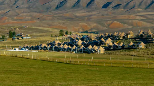 Kalajun County Endless Land Luxury Camp Hotel Management Co., Ltd