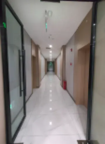 Yingjing Yingding Holiday Hotel