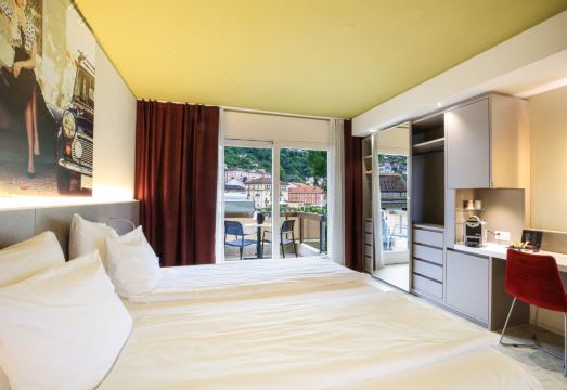 호텔 시티 로카르노