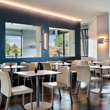 Holiday Inn Express MILAN - MALPENSA AIRPORT by IHG