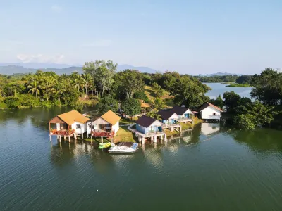 Sunset Nam Ngum Resort Hotels in Tha Heua