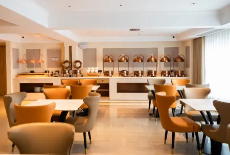 Vienna Hotel (Jiangshan Zhuangyuanli)