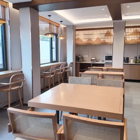 Changzhou Guanmiaoyaju Homestay (Maoshan Dongfang Yanhucheng)