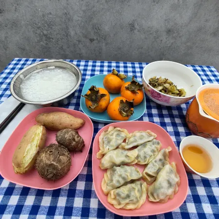 Shixing Pingfeng Stream Inn