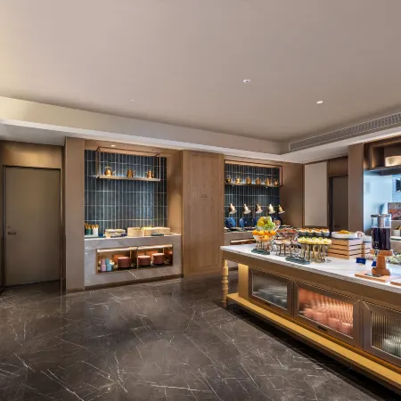 Manxin Hotel Xichang Qionghai 17 Degree Torch Square