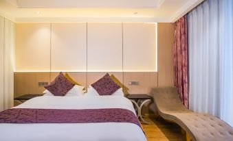 Xuyong Yijia Boutique Hotel