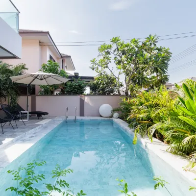 Pattaya Holiday Villa (Venice Single  Villa)【8 minutes drive to floating market + swimming pool】 Hotels near Kombat Group Thailand