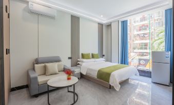 Hanlin Light Luxury Apartment