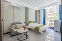 Hanlin Light Luxury Apartment (Qinzhou Old Street Scenic Area) - 2-Star