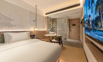 Fengning Apartment(Haizhu Square Branch)