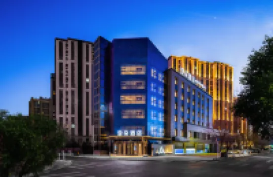 Lhasa Baicheng Railway Station Wangfujing Atour Hotel Hotels near Lhasa Railway Station