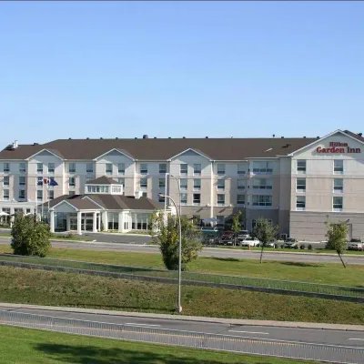 Hilton Garden Inn Montreal Airport โรงแรมใกล้สนามบินมอนทรีออล ปิแอร์ อิลเลียต ทรูโด