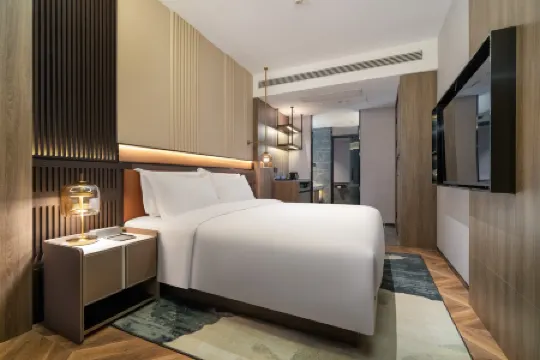 MEHOOD LESTIE Hotel (Yibin Changning Hengrun No.1 Plaza High Speed Railway Station)