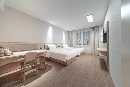 Hi Inn Hotel (Zhangye Bell Tower Mingqingjie)