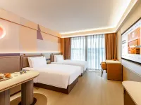Orange Hotel (Yinchuan Gulou Pedestrian Street Branch) Hotels near Nanmen Tower