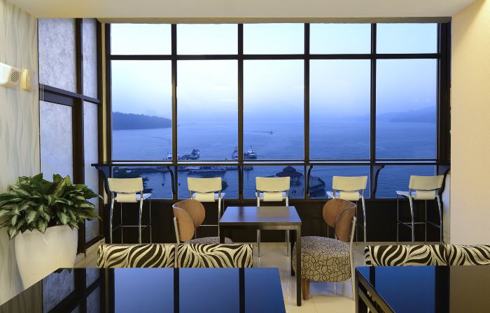 Hu Yue Lakeview Hotel