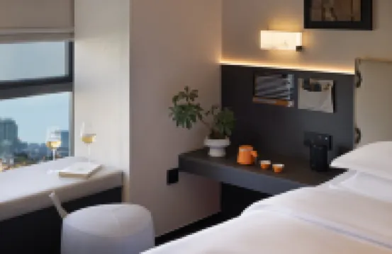 Paris Mocha City Hotel (Wanda Plaza Qingyue City) Hotels near Taizhou Sports Center Stadium
