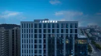 ReMAX Remai E-Sports Hotel (Cixi Downtown Area)