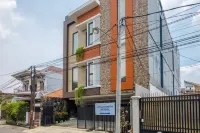 INNCA Simpang Lima, Semarang - Pensions