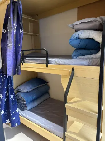 Chengdu Boya Space Cabin Homestay (Taikoo Li Branch, Chunxi Road)