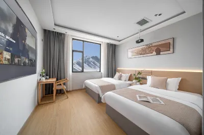 Korla Jinlai Hotel (Minxin Jiayuan)