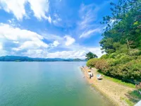 Bihuju 270° Intelligent Lake View Family Vacation Villa (Qiandao Lake Southeast Lake District) 천도호 맥주 마을 주변 호텔