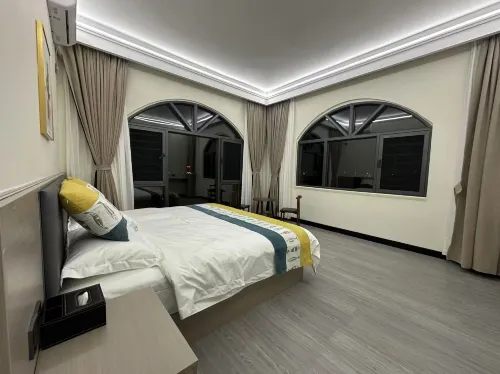 Jiangpan Homestay Hotels in Tian'e