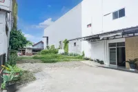 Hotel O TAKANA Homestay Pringsewu Hotels in 