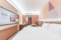 Orange Hotel (Nanchang Yaohu West Subway Station Normal University Branch) Hotels near Yaohu Wetland Nature Reserve