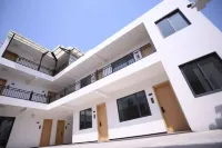 Chenghuanju Boutique Hotel (Wansui Mountain Wuxia City Branch)