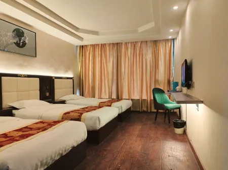 Tangker Hostel Отели рядом с достопримечательностью «Zoige Grassland Nature Reserve»